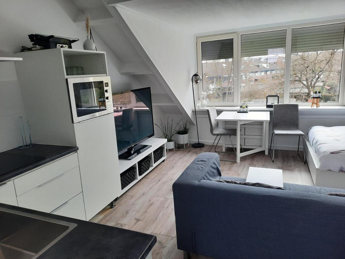 Studio 76 Groningen Met Gratis Leenfietsen 호텔 외부 사진